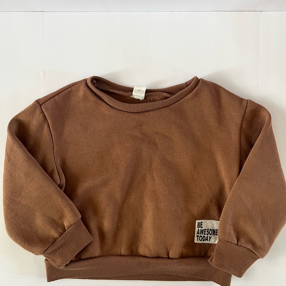 SHEIN Brown Kids Sweatshirt with Motivational Patch